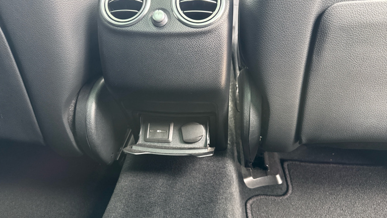 Mercedes-Benz GLC 300d 4Matic AMG Line Premium Pls 5dr 9G-Tronic Diesel Estate